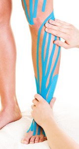 Unterstützen Sie Ihre Muskulatur und behandeln Sie Schmerzen mit dem Kinesiotape